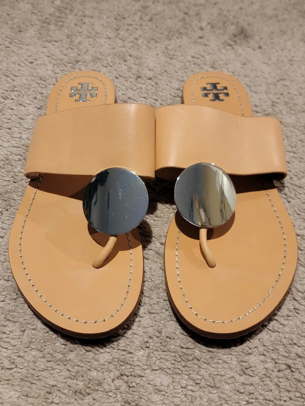 Tory Burch Patos Disc Sandal Tan Silver Size 9